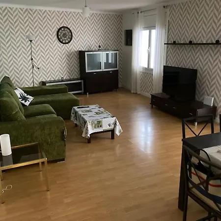 Para Amantes De Espacios Amplios, Sol Y Relax Argentona